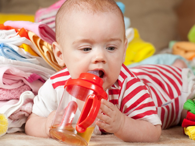 Tees und Getränke für Babys